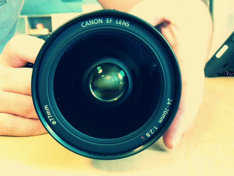 Elmosott hátterek: itt a Canon EF 50mm f/1.8 STM objektív