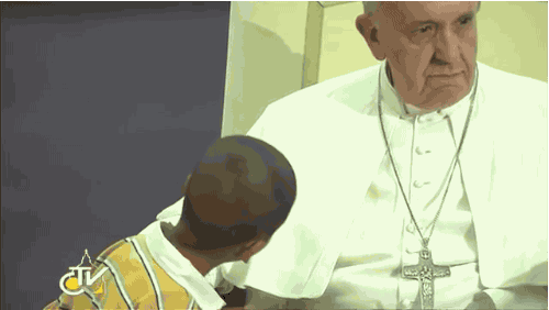 Ferenc pápa: van ellenszer a fake news ellen
