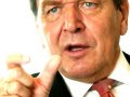 Gerhard Schröder: az USA nem tiszteli Németországot
