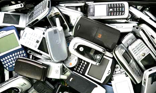 Adatvédelmi hiányosságok fékezik a használt mobiltelefonok piacát