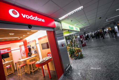Király: roamingban erősít a Vodafone