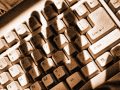 Ifjú tolvajpalánta lopta el a mamlasz éjjeliőr laptopját