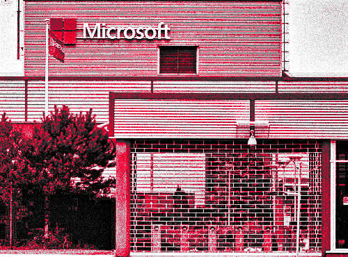 Szellemgyár lett a Microsoft komáromi gyára