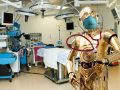 Kínában a hagyományos orvoslásban jártas „orvosrobotot” fejlesztenek