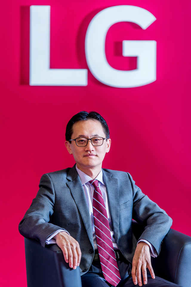 Bumseop Lee az LG Electronics Magyar kft. és a régió tíz országának élén