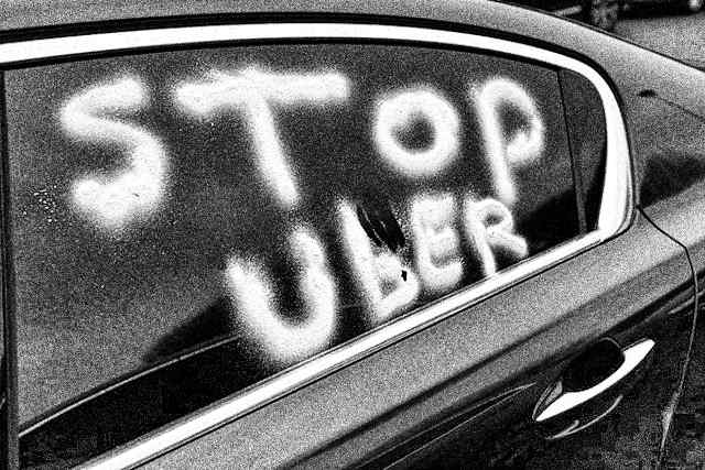 Bukarestben folytatódik az Uber-taxis háború