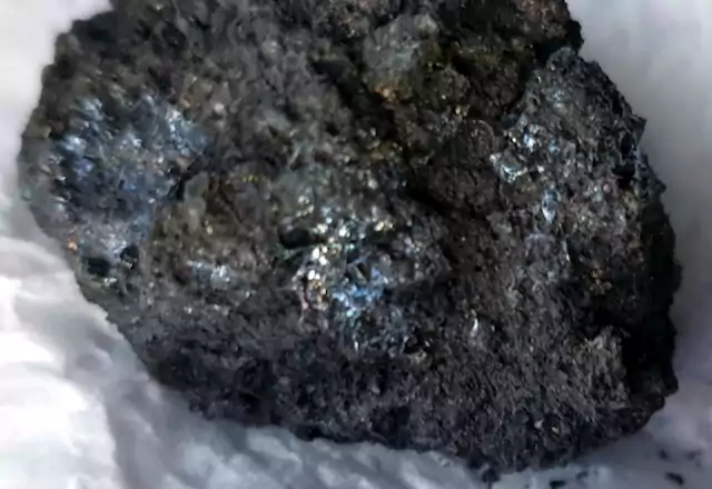 A meteoritnek hitt salak
