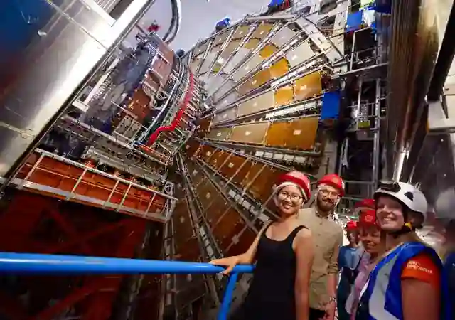 Akikre büszkék vagyunk: magyarokat díjaztak a CERN-ben