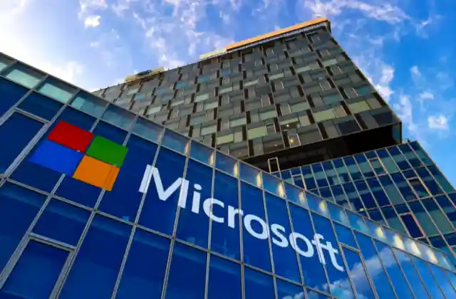 Rengeteg ügyféladatot loptak el a Microsofttól