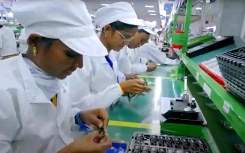 Átszervezi Indiába az Apple az iPhone-gyártást