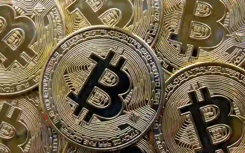 Hamis euróval fizettek a bitcoinért