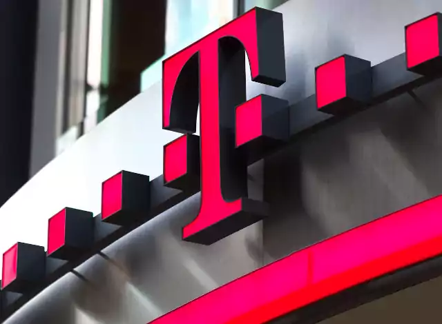 A Magyar Telekom eladja a Pan-Inform Kft.-t a magyar állam részére