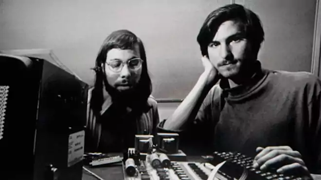 Szent Grál: eredeti Apple-1 számítógépet árvereztek el