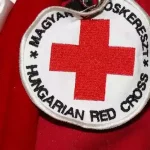 Csalók élnek vissza a Magyar Vöröskereszt nevével
