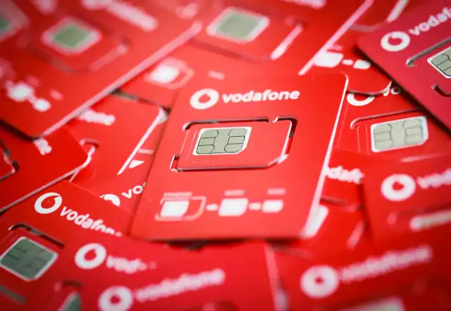Kedvez a feltöltőkártyás előfizetőinek a Vodafone